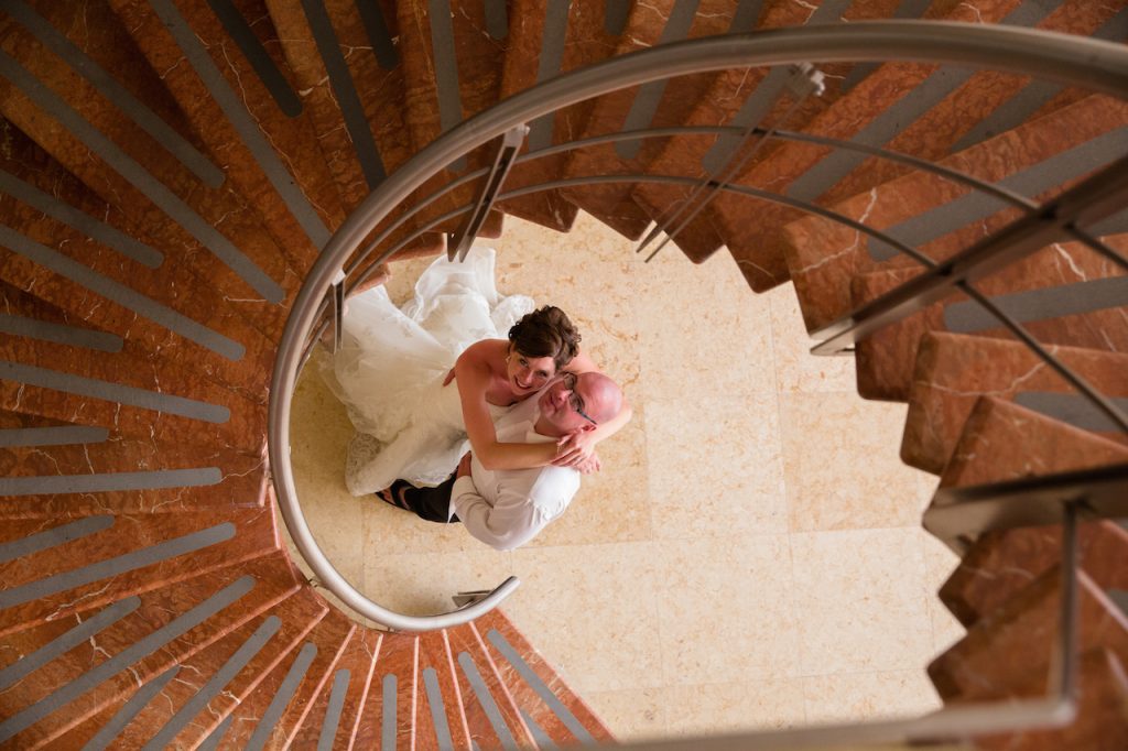 Picture of wedding couple on staircase 