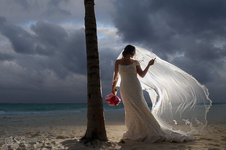 1 Bride on beach by del Sol photography