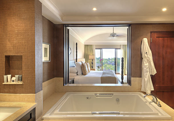 Suites at the Panama resort features exquisite views