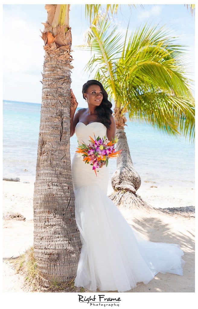 3 Hawaii-Destination-Wedding- Bride on beach