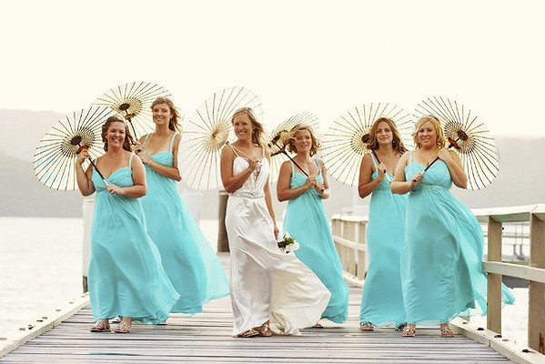 3 beachy-wedding-dresses-with-aqua-blue-bridesmaid-dresses-with-spaghetti-straps-for-beach-wedding-at-wedding-dresses