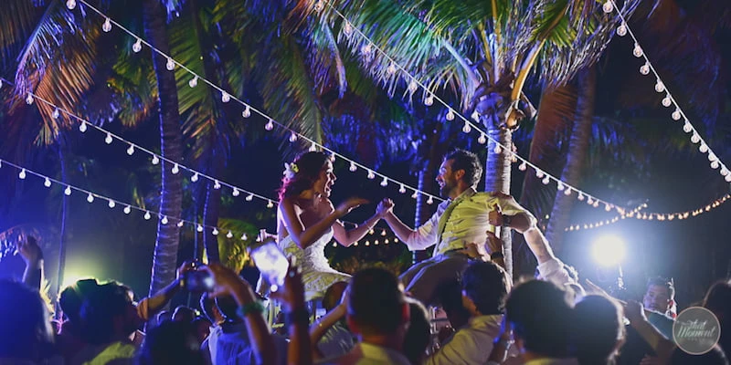 5 Reasons We Love Receptions with That Moment Photo