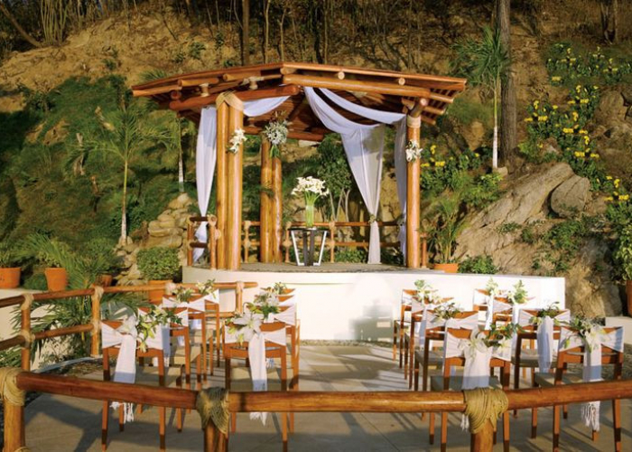 Dreams Huatulco Resort destination wedding