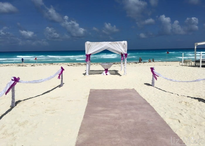 Sandos Cancun destination wedding