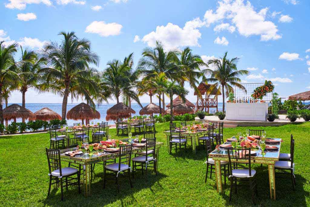 Hyatt-Ziva-Riviera-Cancun-MICE-Papaya-Garden-Reception-Setup-2-min