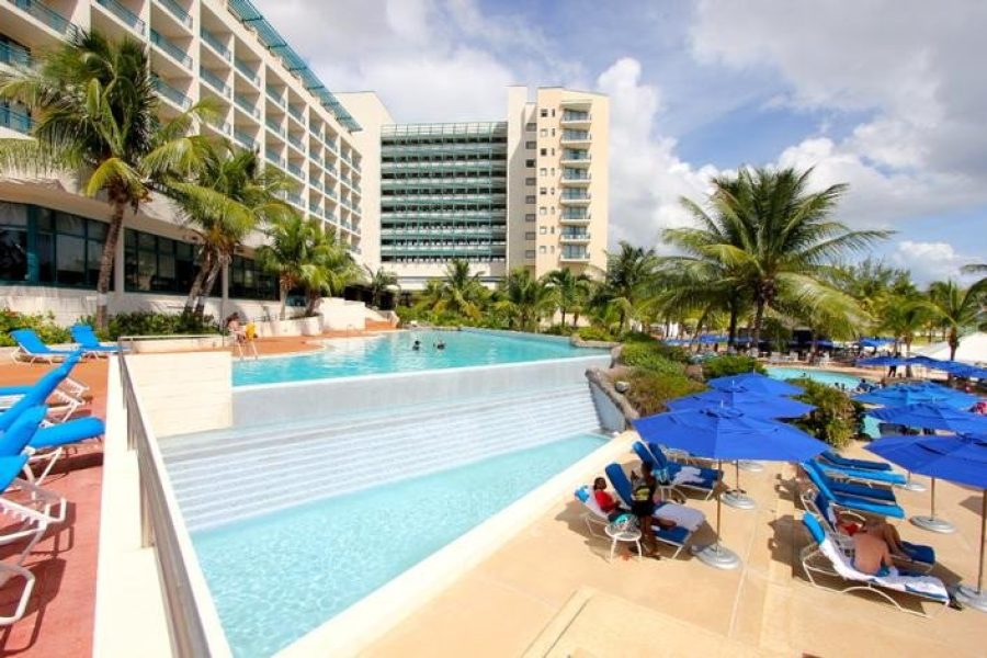 WEBIMG134060_PoolView_131001185115-qbs8vd75ozin7o1ldx0qcuynlwlq94f5tjijf83r74