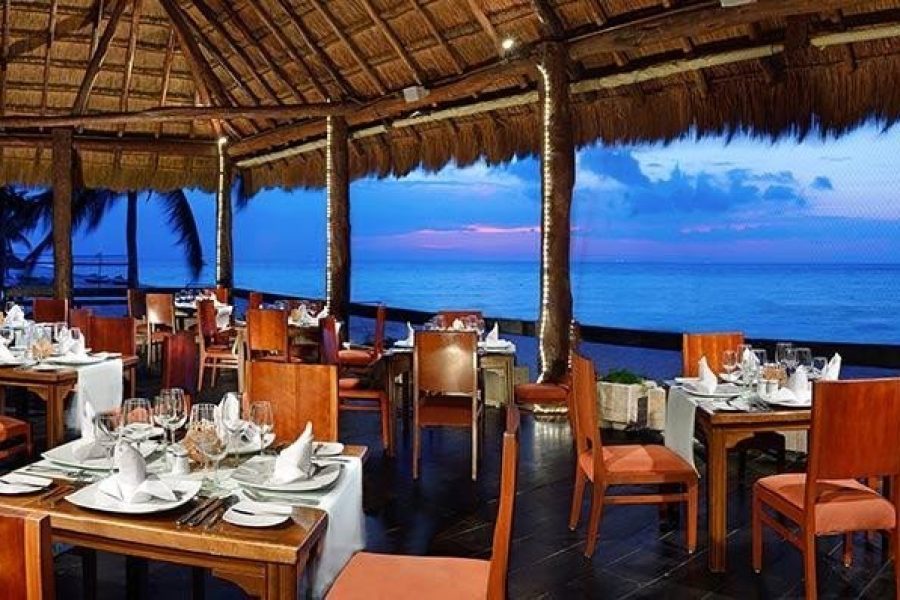 22ameliavccozumel-restaurantlaiguanagrill-qbso7ryk6tq4dnmyp76k7ylvmzuexeg83puduf1gfk