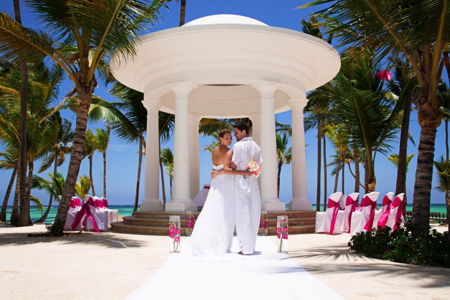 BAVPD_WEDDINGS_03_med-scaled-pmrz72n57r29q91cy1qsl8796cfjglkmhnujhfffqo