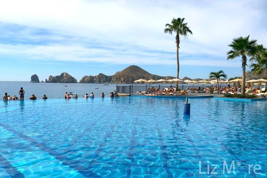 Riu-Santa-Fe-Los-Cabos-Infinity-Pool-qbn1fgnho76h82e0p1vhmf1acib0c9krhqupazq0hs