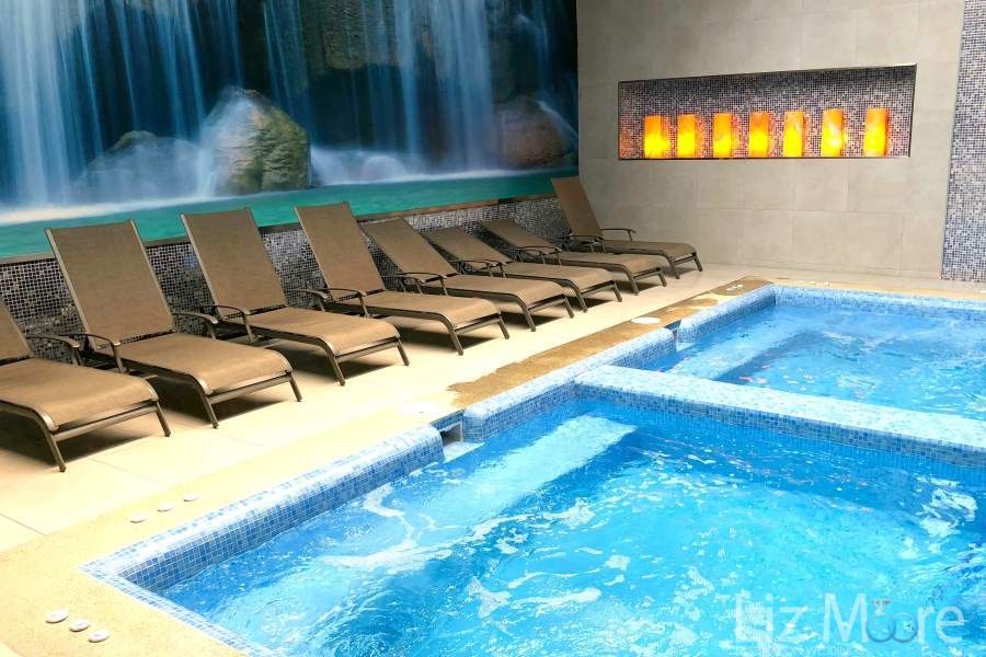 Riu-Santa-Fe-Los-Cabos-Loungers-Jacuzzi-qbn1g29s1e02n3im6t7wprkw0dcg9ayl8puvcctyio