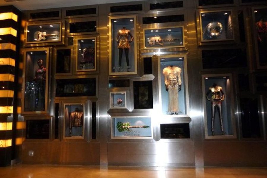 WEBIMG112555_shadowboxes_111127172515-qbsietg6vpoded5tvdjaf6vxkbrwrpwdpgvi4yv5o0