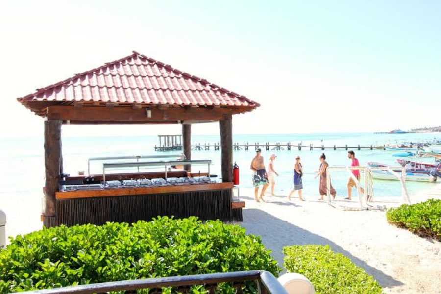 WEBIMG133406_BeachSnackShack_130306092249-qbsoth2fy5fedm4d02tj9zhxa6wflvl633yvncvasw