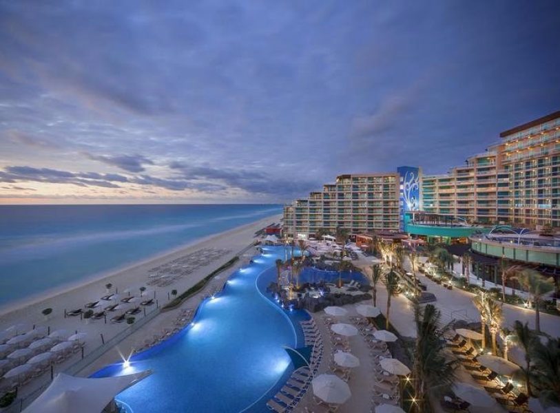 WEBIMG133757_TheResort_130816165852-qbwh9tdlxl35h5b3nx2lvmd1fqqg7k41868si5q39c