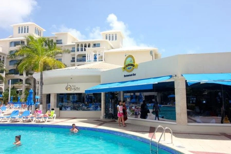 WEBIMG134032_RestaurantBar_131001163936-qby6ky6pouhj6jbnjypqonpoj41ydqa20gxk4d6osg