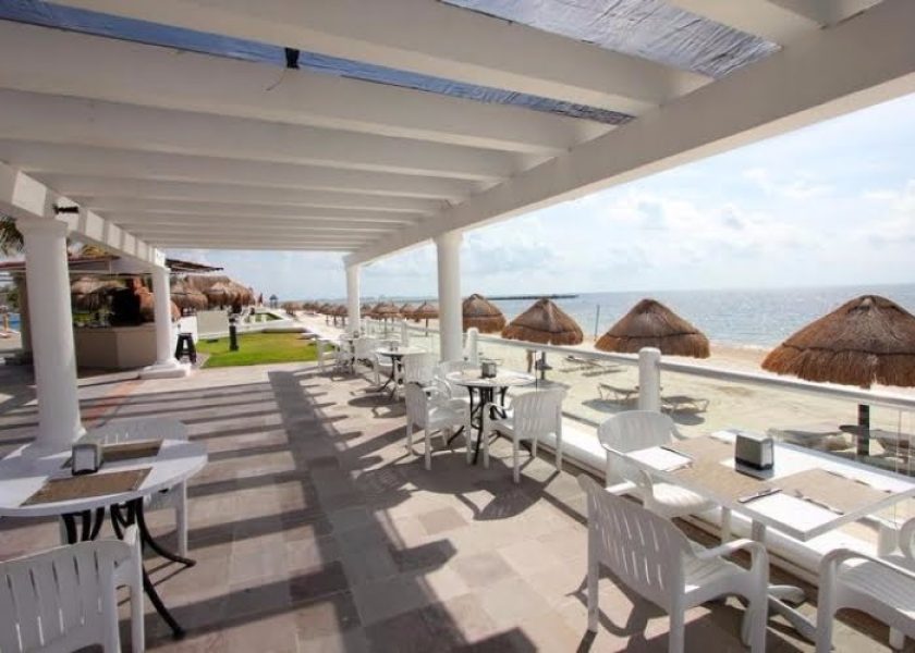 WEBIMG134250_OceanViewDining_131011150715-700x500_c-qby621nk8slxous5xsjujffyg587kv8e2wm0o17pxc