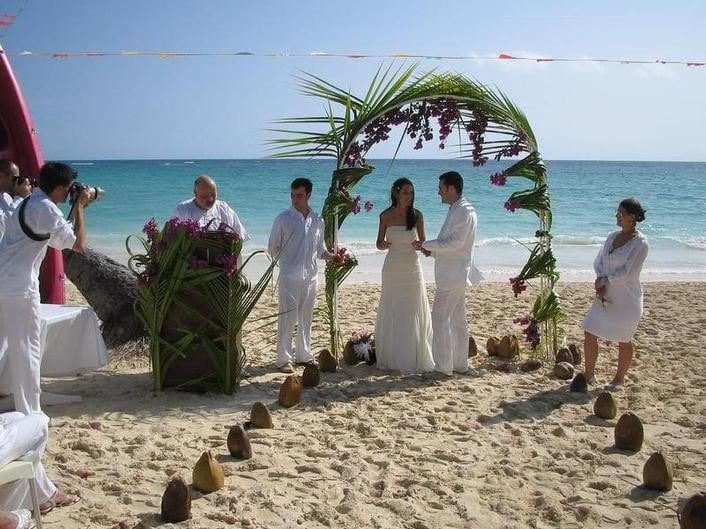 WEBIMG134802_BeachCeremony_131214163530