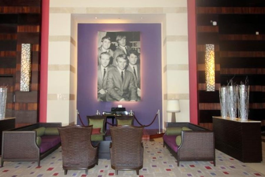 WEBIMG145556_FrontLobbyLoungeArea_140805181915-qbsif0127jxdnmw9sydoen85q0vh9lmi2dfwhwlegg