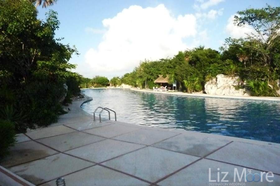 Grand-Sirenis-Pool-View-qbn3h0iughv7plju7cfj8curqxrznmkmlsli7gnzls