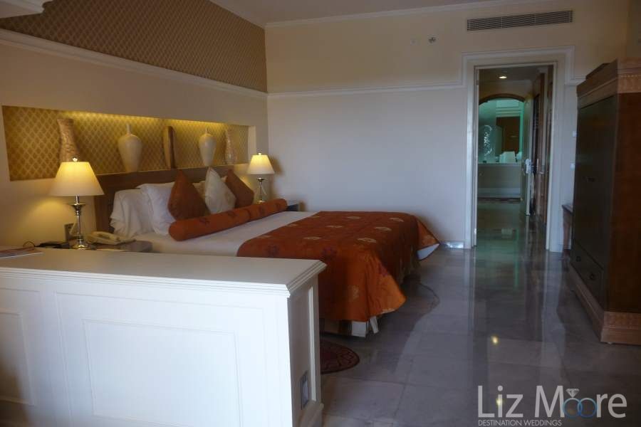 Iberostar-Grand-Paraiso-King-Room-qbn3a4dgc8fikjkagd60y3h2x7r37j7hnodbievx8g