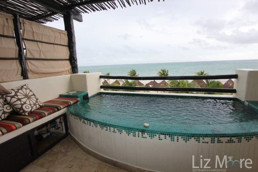 Secrets-Maroma-Beach-Dipping-Pool-qbn3oiaixy4i9onzg31glys28iuc0rblavtuxvk000