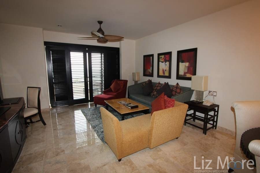 Secrets-Maroma-Beach-Seating-Area-qbn3o0flc3g253dxcdbjslaay7acyicowffmtmaha8