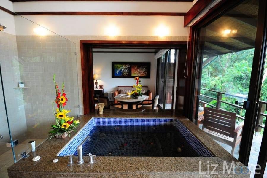 Tabacon-Thermal-Resort-In-room-pool-qbmzmmqj99easzx6z2p8e12x87pgwmc2hmu3sxex68