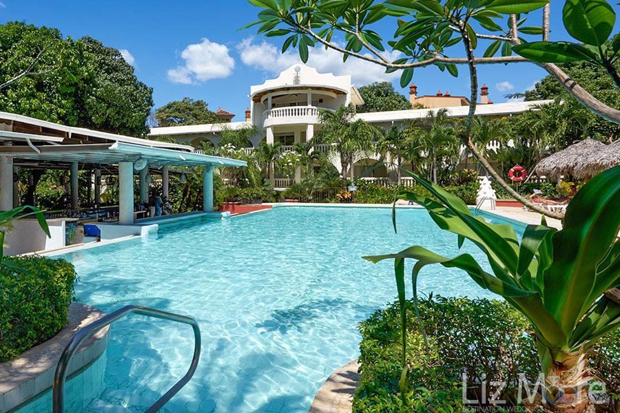 Tamarindo-Diria-Beach-adults-only-pool-area-qbmz5y3ny4k2q65ned2mmqndmzxxa13l71yu545hm8
