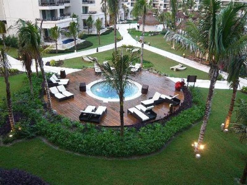 WEBIMG111913_mainjacuzzi_111001130659-qc3emzt7qg62arge8uq7wrerntd353w0h2z43967eo