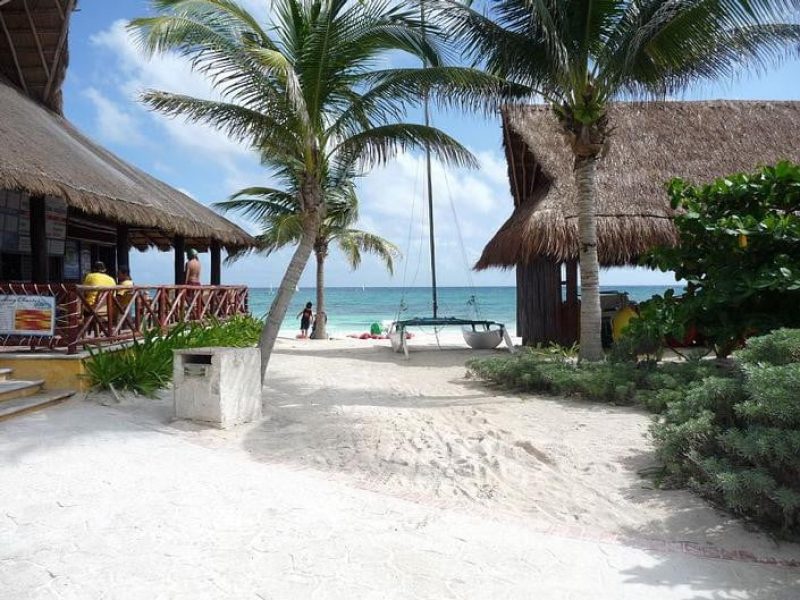 WEBIMG112236_walkwaytobeach_111019194612-qbunyw7apoupr65ie7x05d8yzg4lk84706x315gjk0