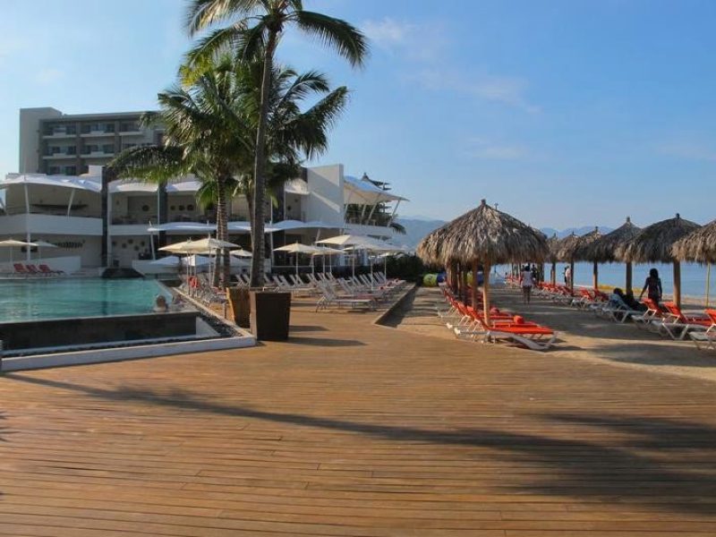 WEBIMG133443_BeachFrontArea_130312192750-qbzurz7pukzhivldmo9x3teb6n1o4t8da9kilk3zsw