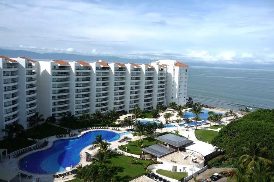 WEBIMG133694_Pools_130815105030-qbzwkfzjj8784tbcwl46usujqf5ribagq44dlq3ckw