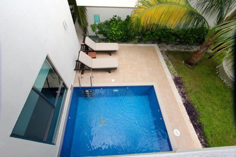 WEBIMG133932_PrivatePool_130927140851-qbsxdc55ezwin3kjl3v771mrozmh87nf64b04ytxc0