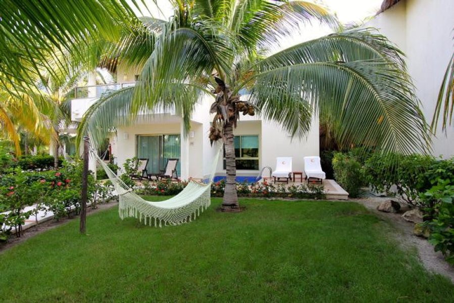 WEBIMG133975_Grounds_130927155701-qbsxcrgp8n47joekxuxeo6ummigeivdbr9ybkvol4w