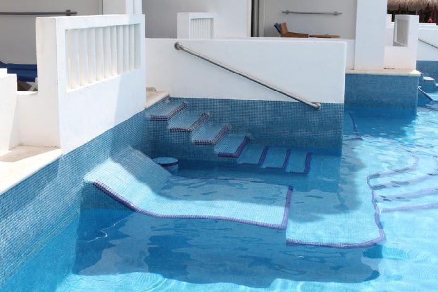 WEBIMG134671_PrivateRoomPool_131119202612-qbswzcbnnsqts3wdb2362krpaglqmg3akumqwnkxz4