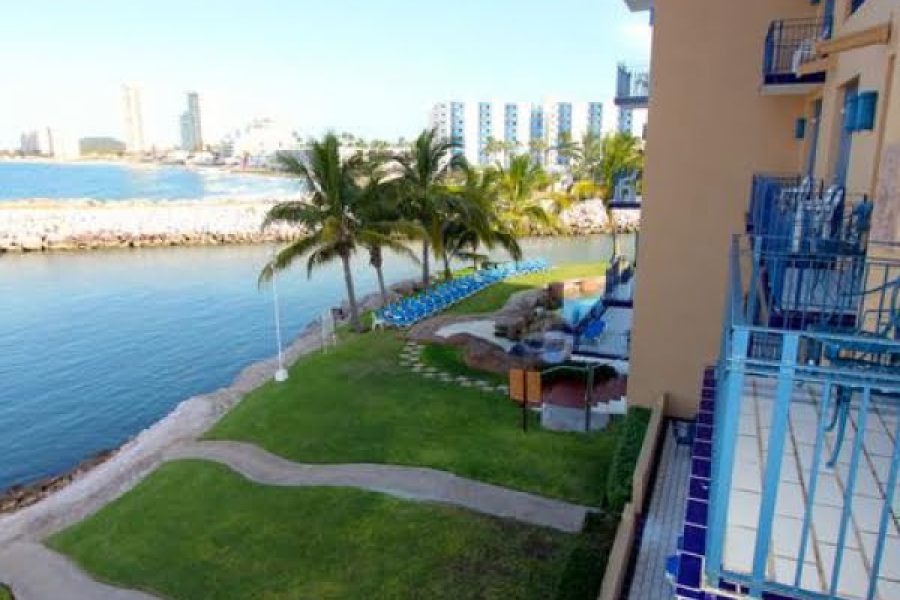 WEBIMG145183_BalconyView_140115132709-1-600x600_c-qcabunx6fyo9fcyspgby2jlef104fbxg7hw0iycrjk