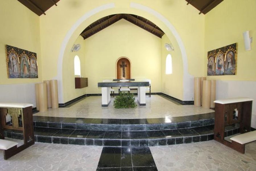 WEBIMG145268_ChurchCeremony_140117151337-qc1n34nfy57vrs2ihgh16uk1ohtibmcrhyz1pgz9tc
