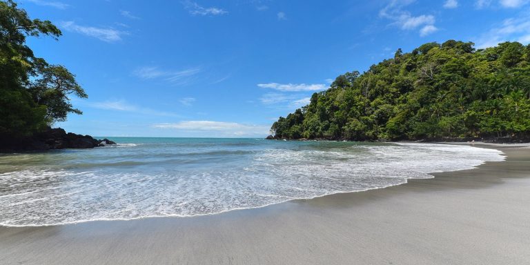 Tulemar Resort