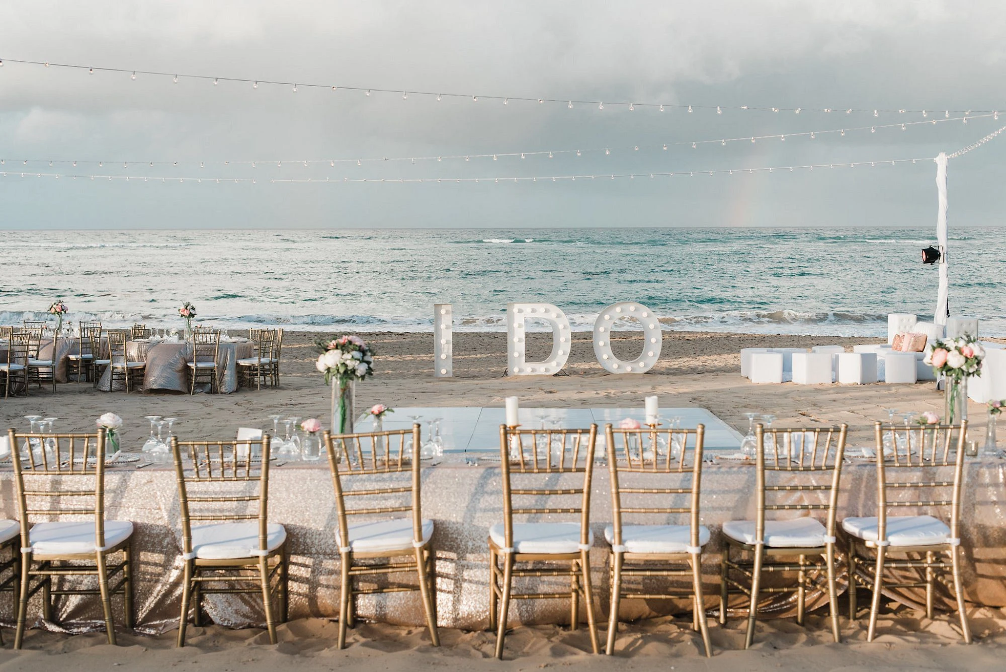 Preferred club Beach Ceremony Ceremony 250, Cocktain 250 Reception 250