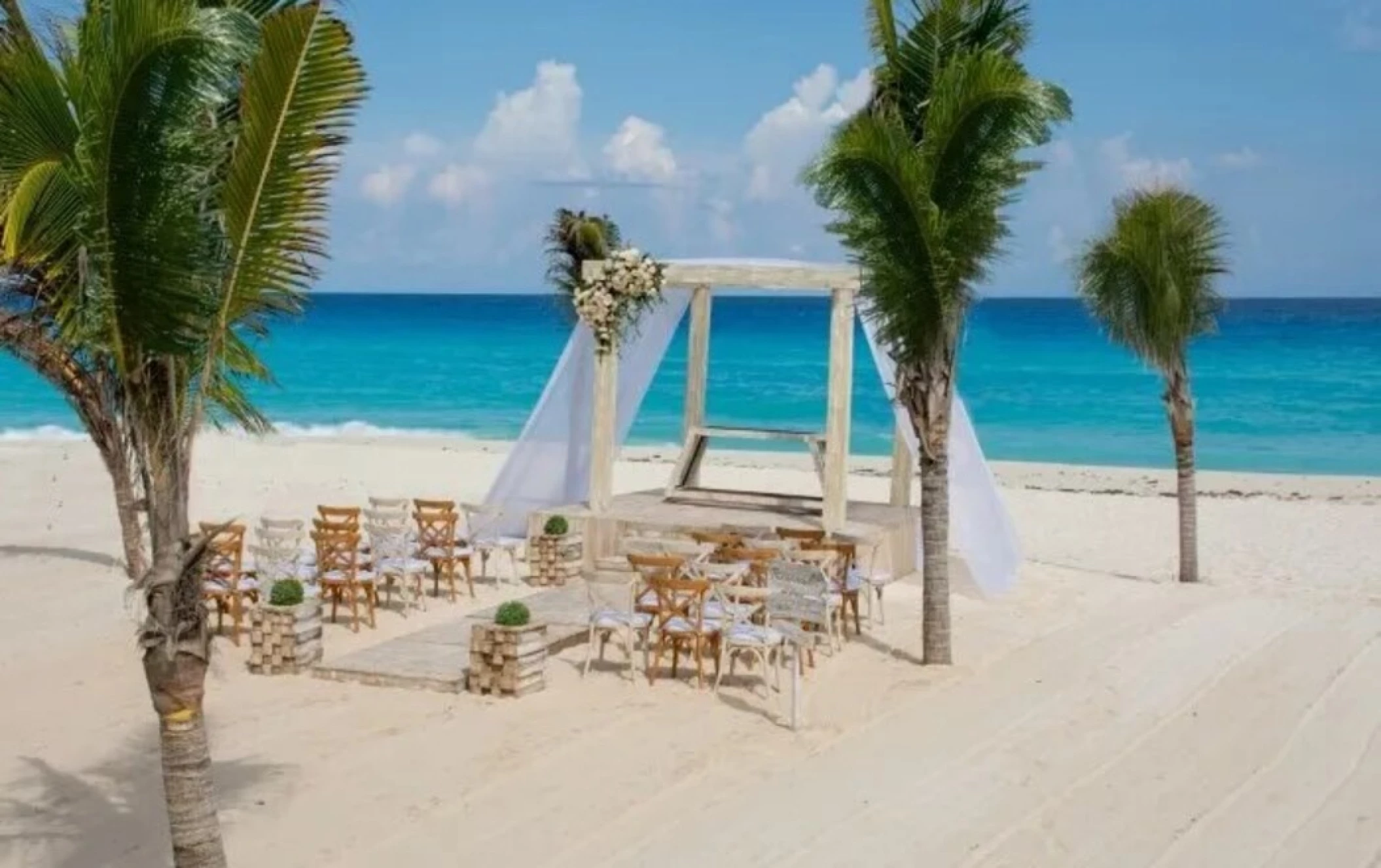Playa Linda Beach 