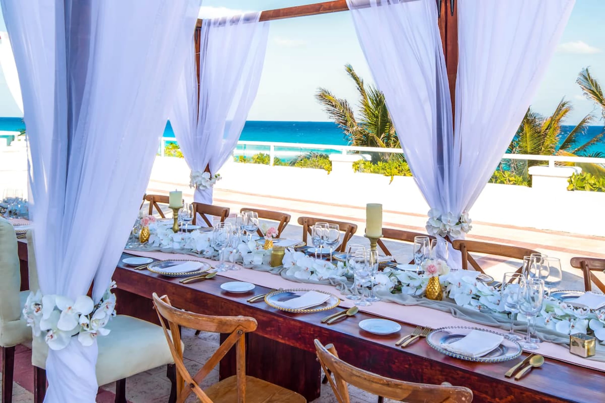 Villas Terrace Oceanfront..Ceremony 80 • Cocktail hour 60 • Reception 60