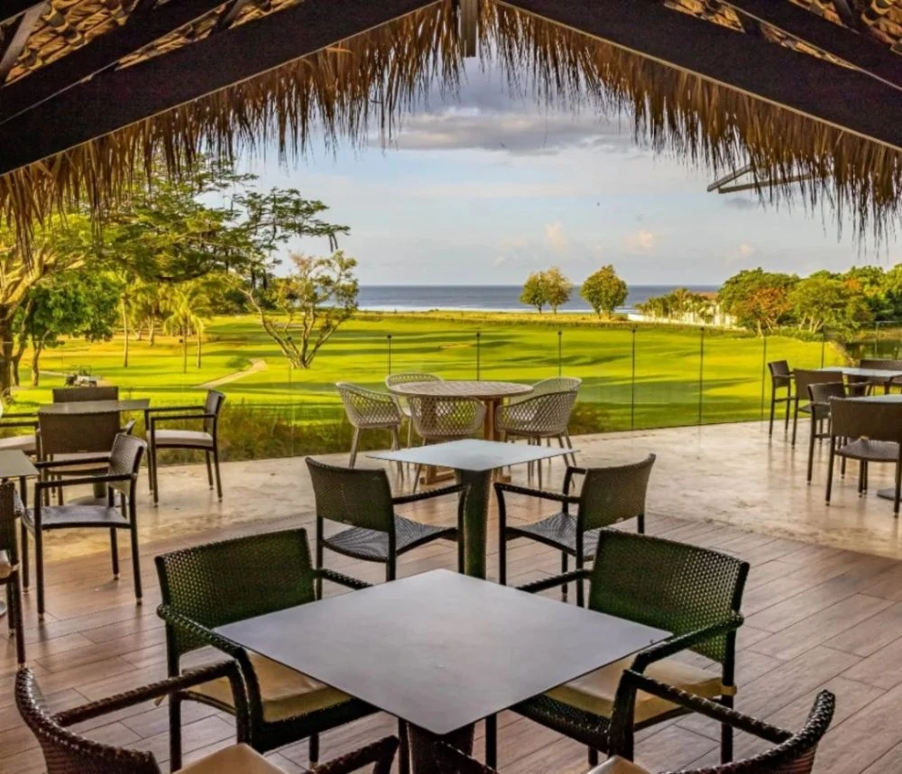 Lago Restaurant