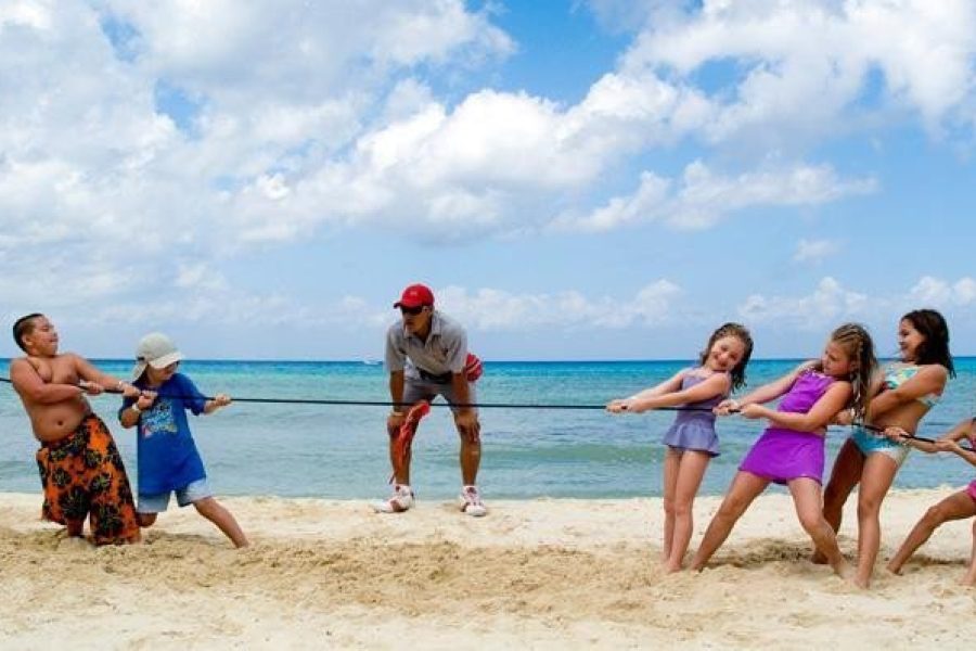 128meliacozumel-beachchildren.jpg