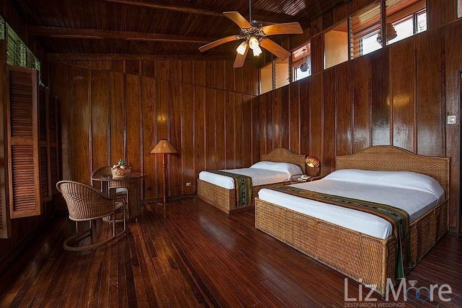Arenal-Lodge-Room-with-Seating.jpg