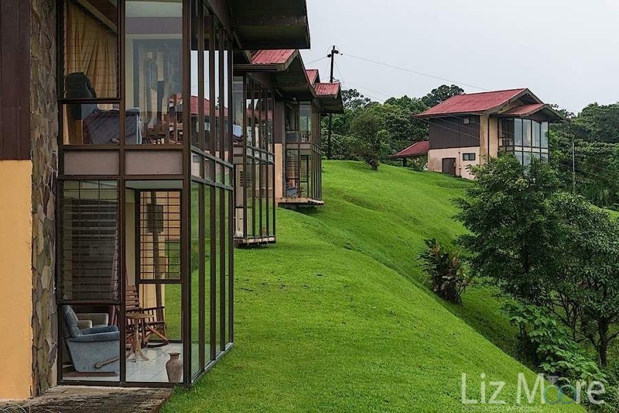 Arenal-Lodge-Rooms-Gardens.jpg