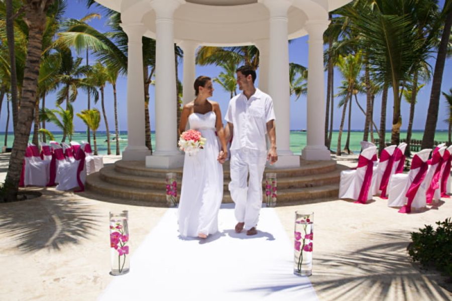 BAVPD_WEDDINGS_01_med-scaled-700x500_c