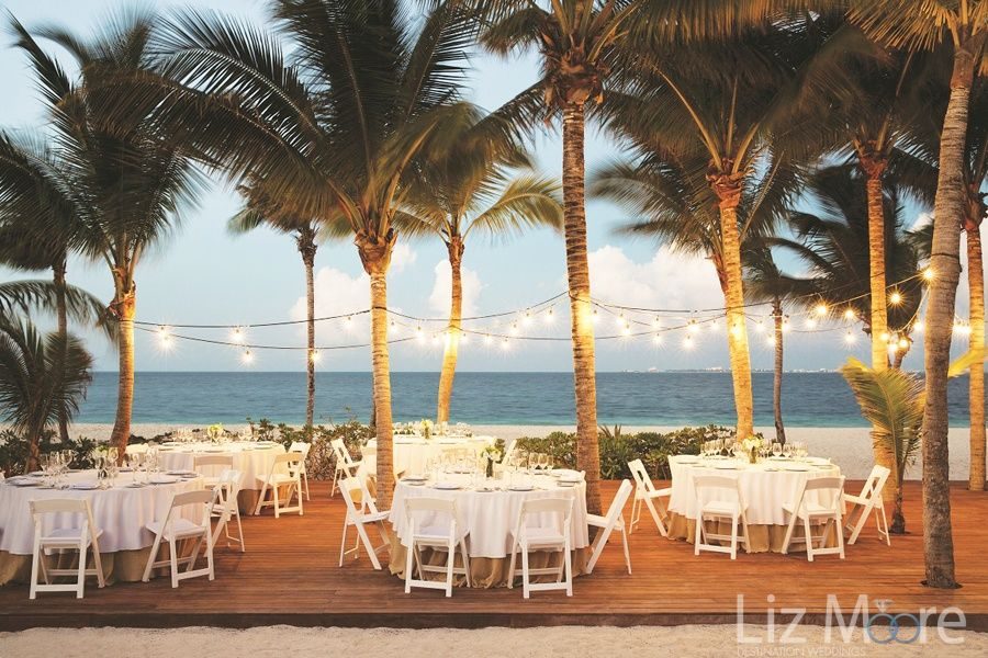 Finest-Playa-Mujeres-beach-wedding-reception.jpg