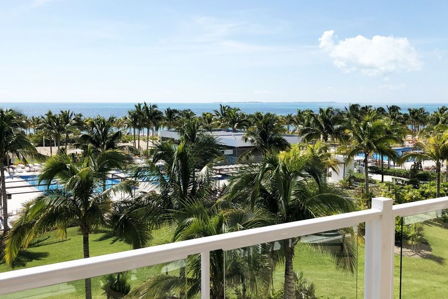 Hotel-Riu-Dunamar-Costa-Mujeres-room-balcony-view-of-pool.jpg