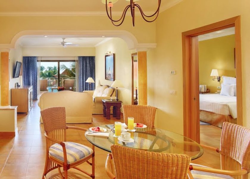 MAYACB_ROOM_56-700x500_c