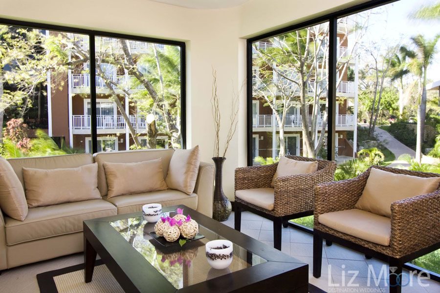 Occidental-Tamarindo-bedroom-lounge-area.jpg