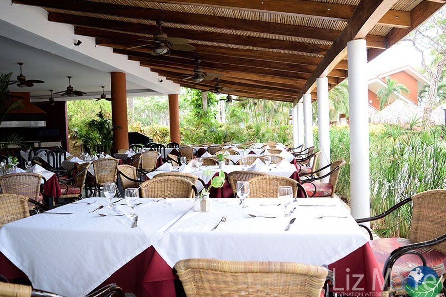 Occidental-Tamarindo-restaurant-dining.jpg